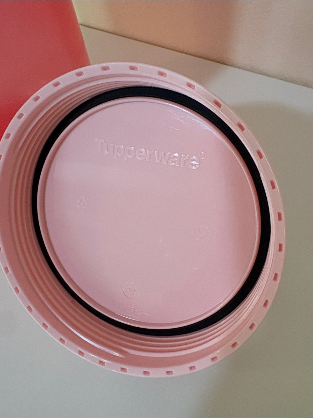 Tupperware Universal  Jar Pink  Air tag - Picture 14 of 16